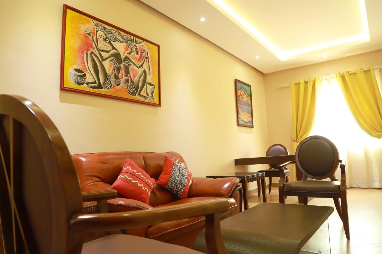 Hotel Regina The Pearl Aneho Екстериор снимка