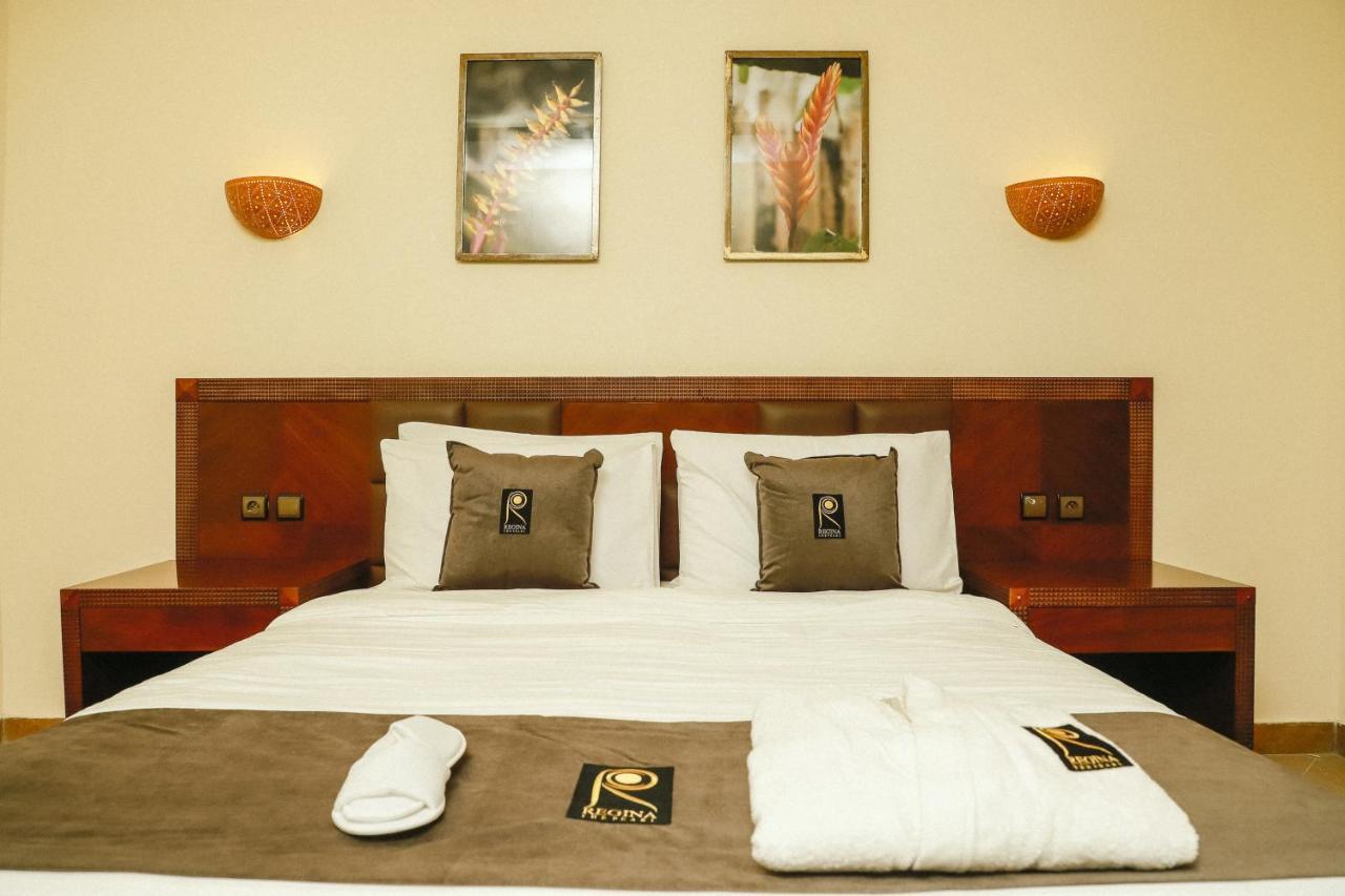 Hotel Regina The Pearl Aneho Екстериор снимка
