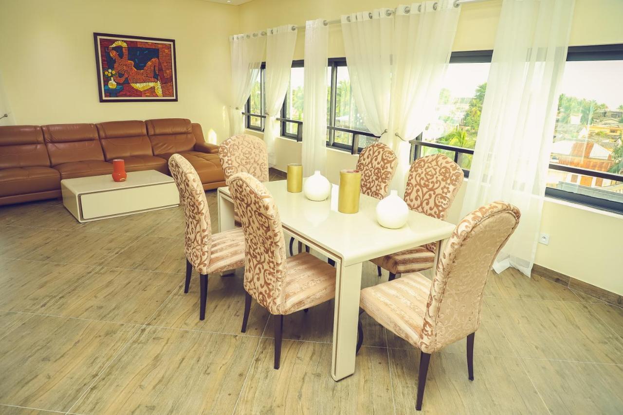 Hotel Regina The Pearl Aneho Екстериор снимка