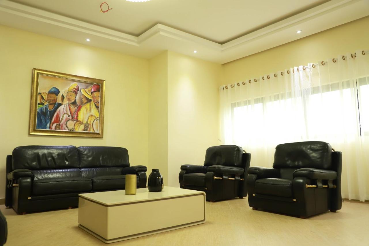 Hotel Regina The Pearl Aneho Екстериор снимка