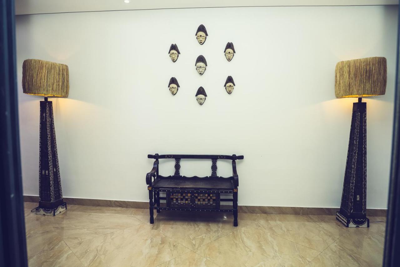 Hotel Regina The Pearl Aneho Екстериор снимка