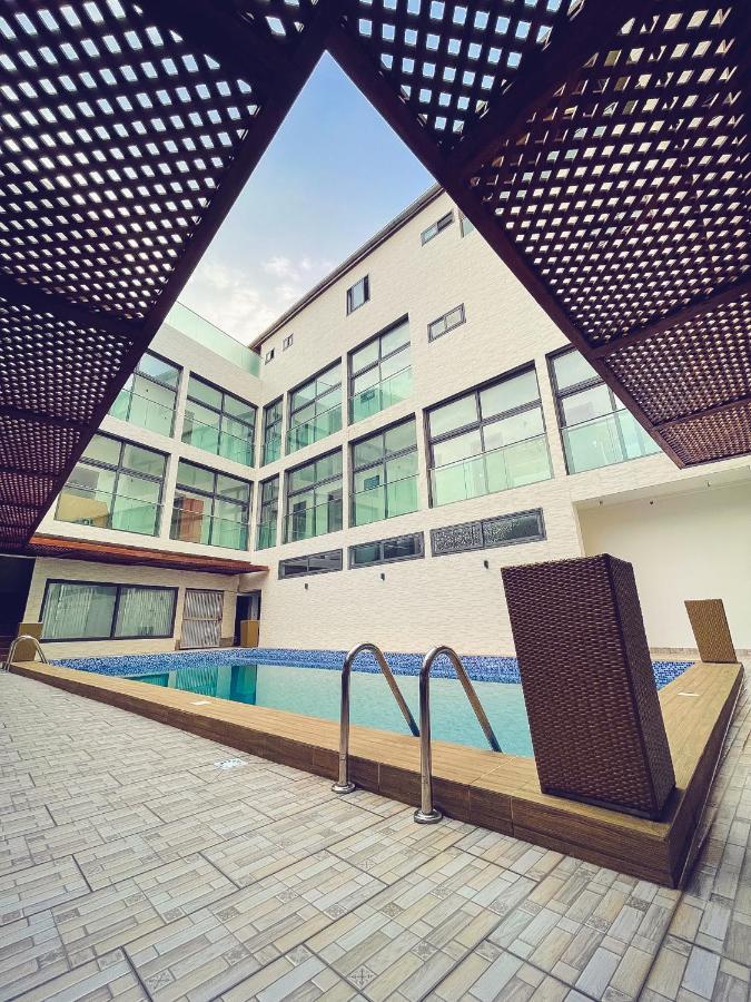 Hotel Regina The Pearl Aneho Екстериор снимка